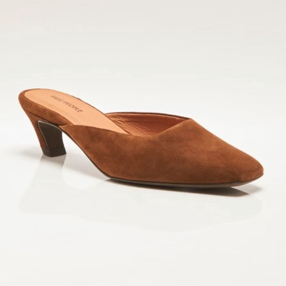 AVENUE HEEL, Color: COGNAC, Size: 6
