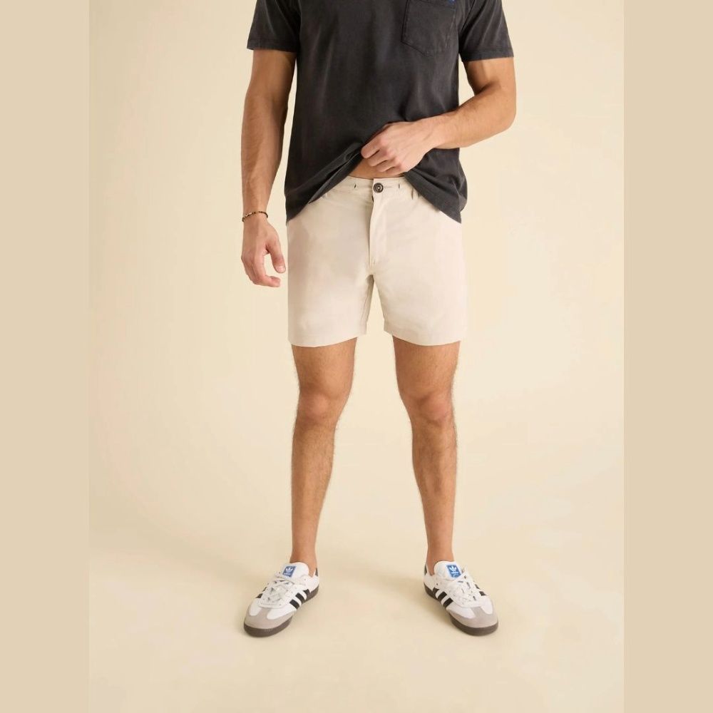 THE KHAKINATORS 6" SHORTS, Color: LIGHT KHAKI, Size: SMALL, Style: 029203-01