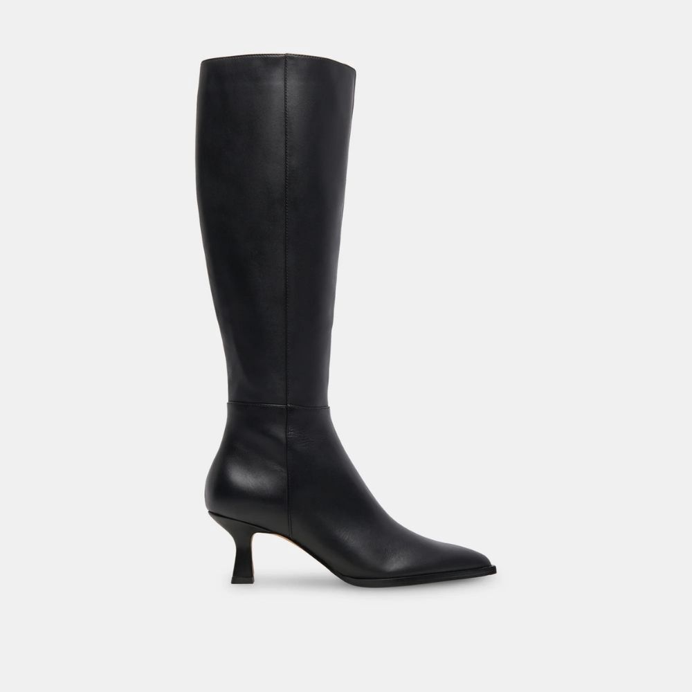 AUGGIE BLACK LEATHER, Color: BLACK LEATHER, Color Code: V001, Size: 6