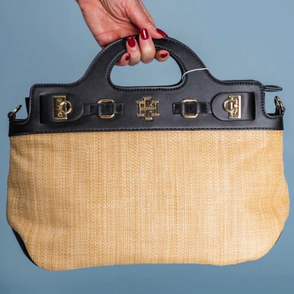 SAVANNAH HANDBAG, Color: BLACK