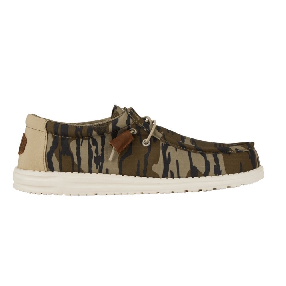 M WALLY MOSSY OAK OBL, Color: CAMO, Size: 9