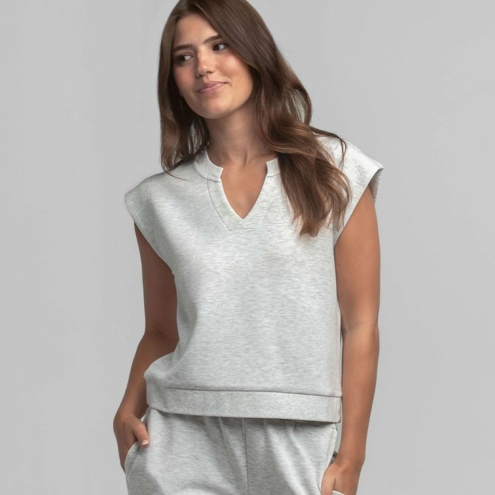 ASTRO KNIT V NECK SHORTSLEEVE, Color: STONE, Size: SMALL