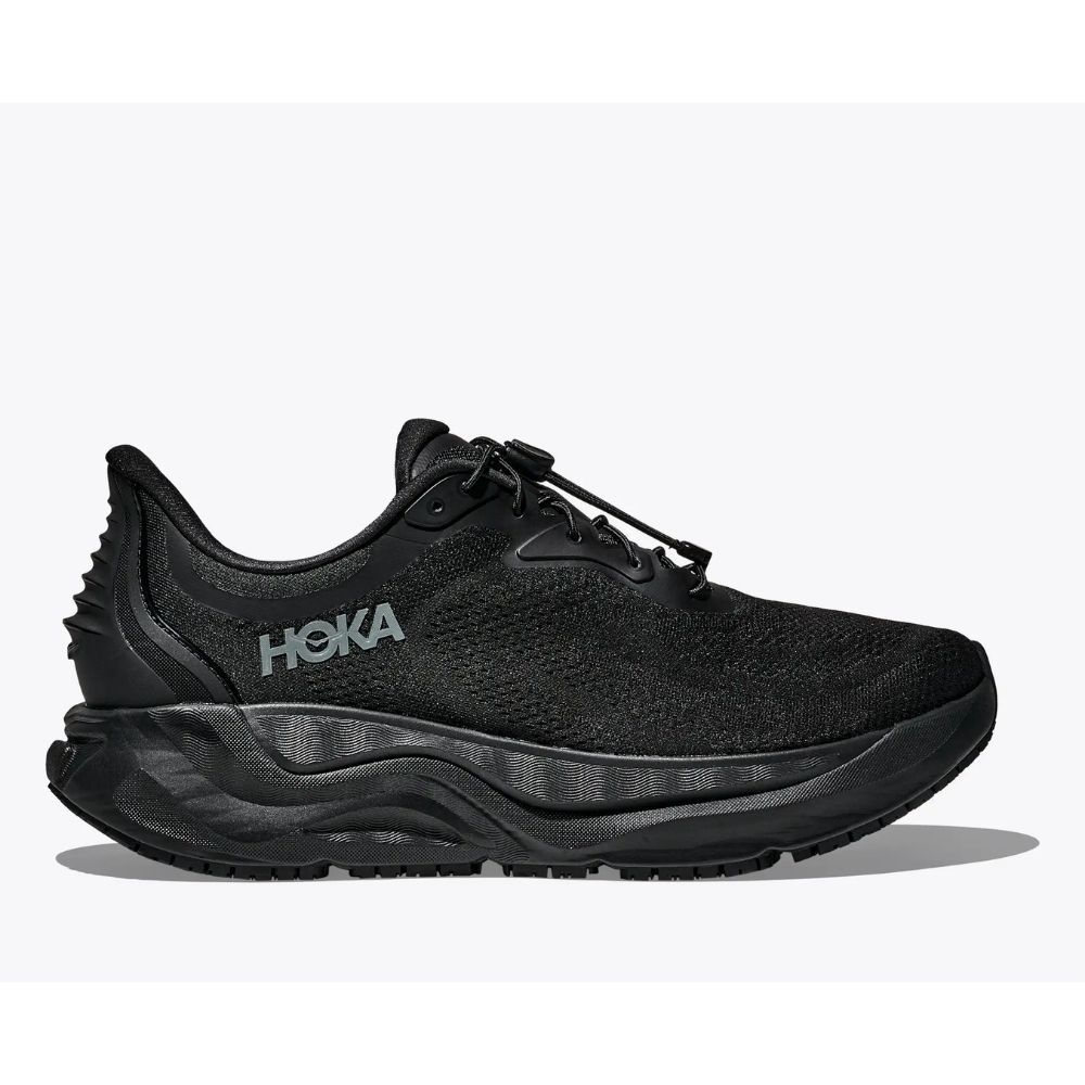 M ARAHI SR, Color: BLACK / BLACK, Size: 9