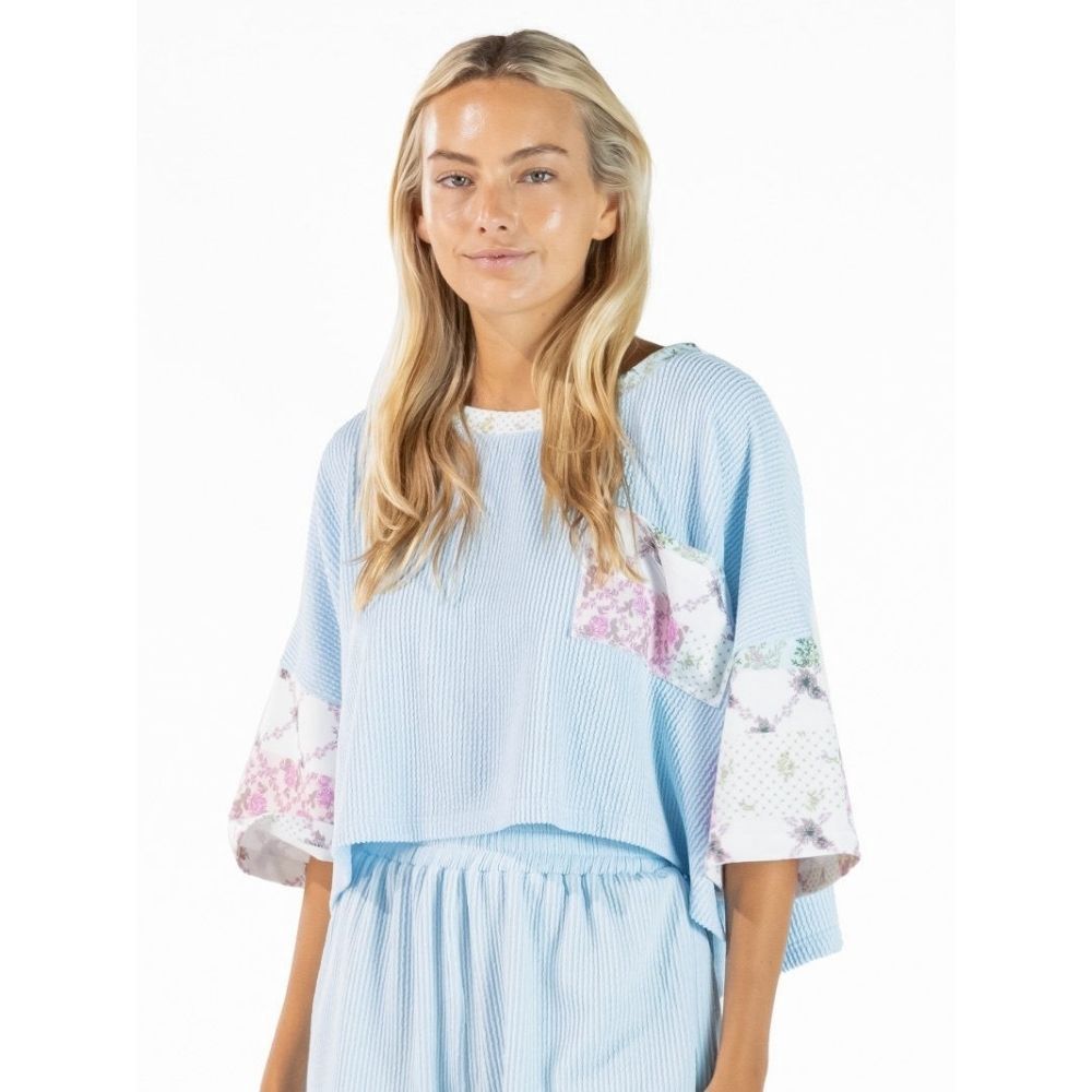 CORDED  POCKET TEE, Color: LIGHT BLUE FLORAL PATCH, Size: X SMALL