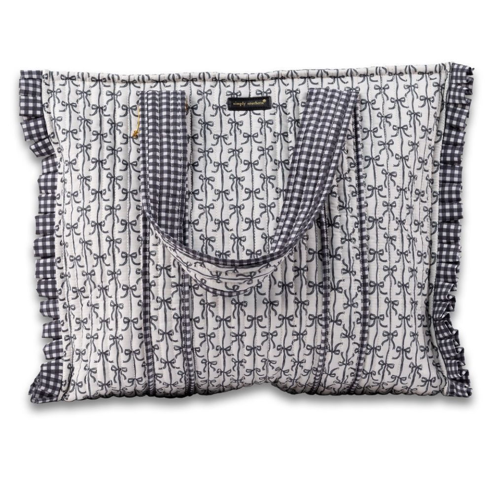QUILTED TOTE BAG SIMPLY SOUTHERN, Color: BLACK/WHITE BOW
