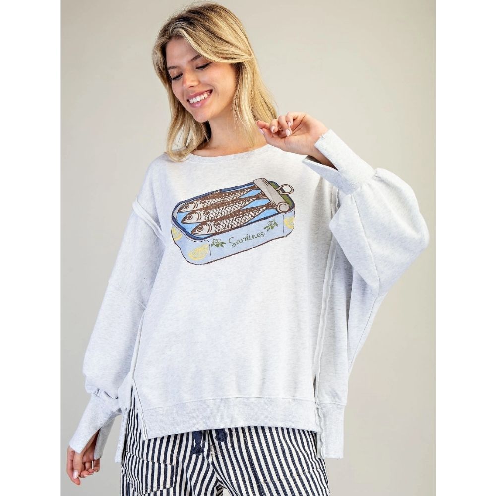 STONE WASHED SARDINES GRAPHIC SWEATSHIRT, Color: HEATHER GREY, Size: SMALL, Style: TH15342