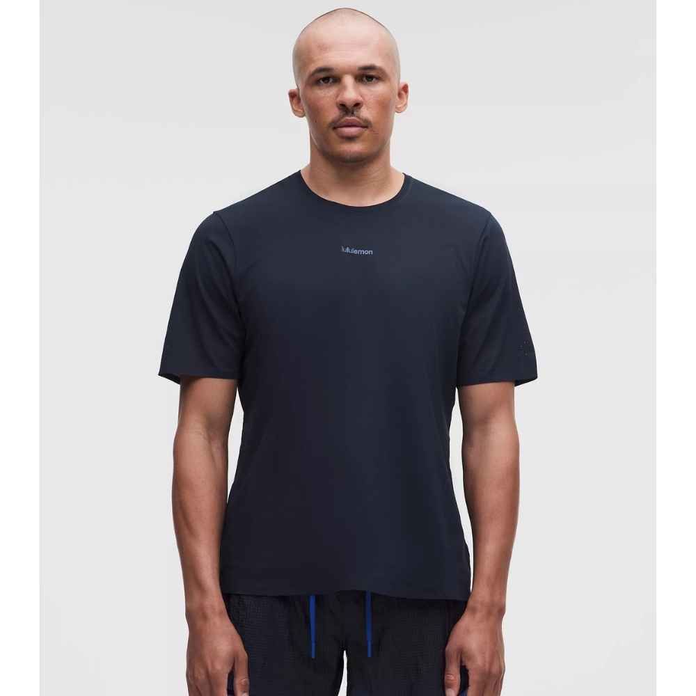 MEN'S FAST AND FREE SHORT SLEEVE SHIRT RACE LENGTH, Color: TRUE NAVY, Size: MEDIUM, Style: LM3GB7S