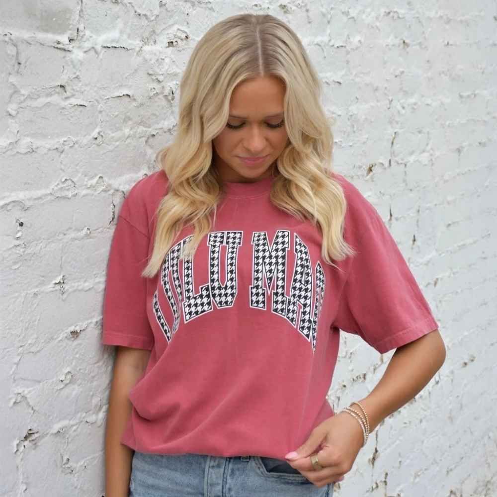 HOUNDSTOOTH CRIMSON COMFORT TEE, Color: CRIMSON, Size: SMALL