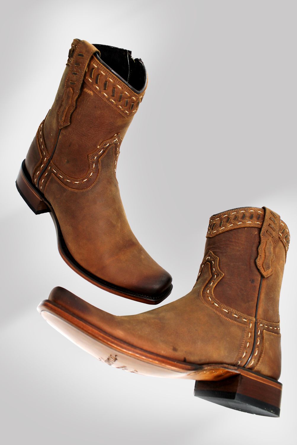 Bota Caborca Corban.