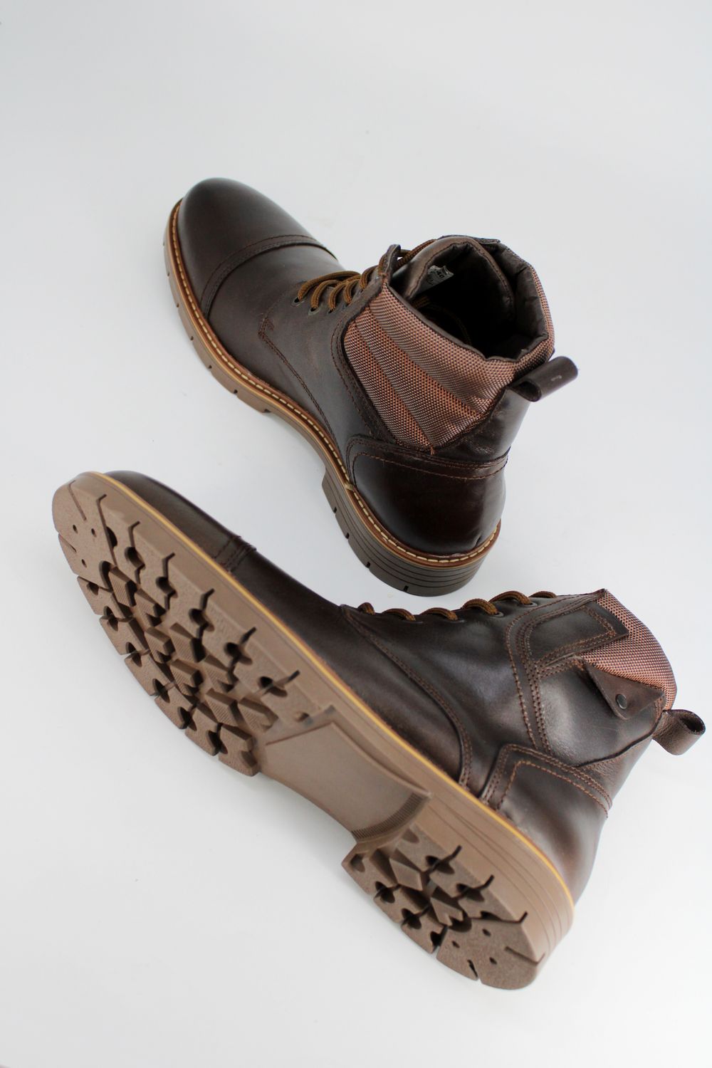 Bota Christian Gallery