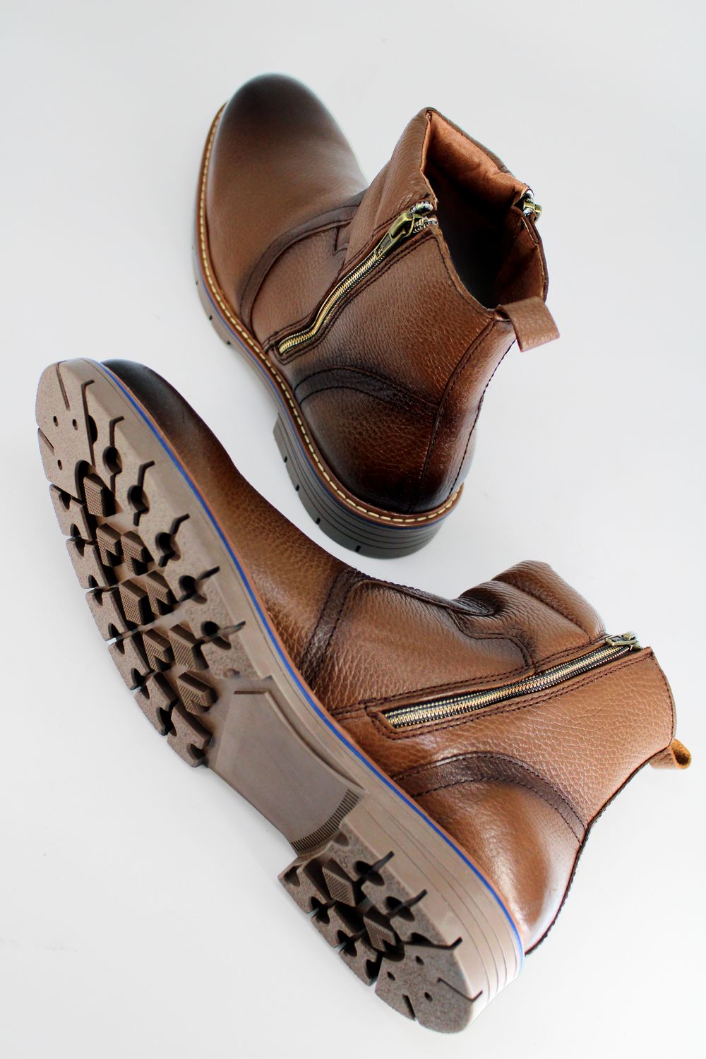 Bota Christian Gallery