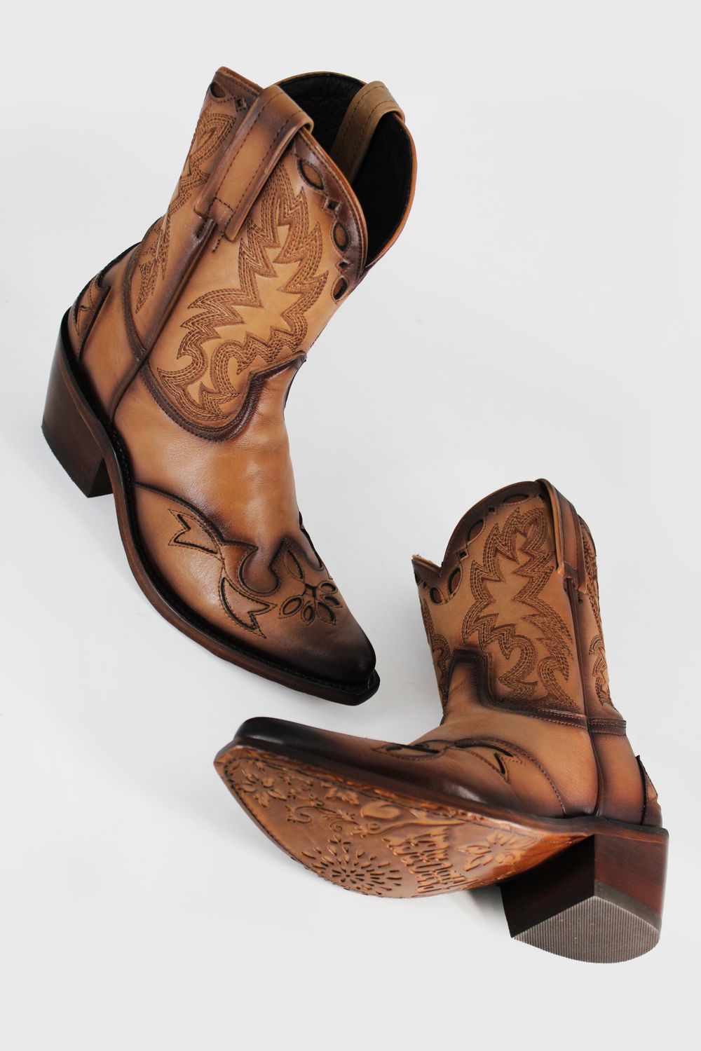 Bota Caborca Francisca.