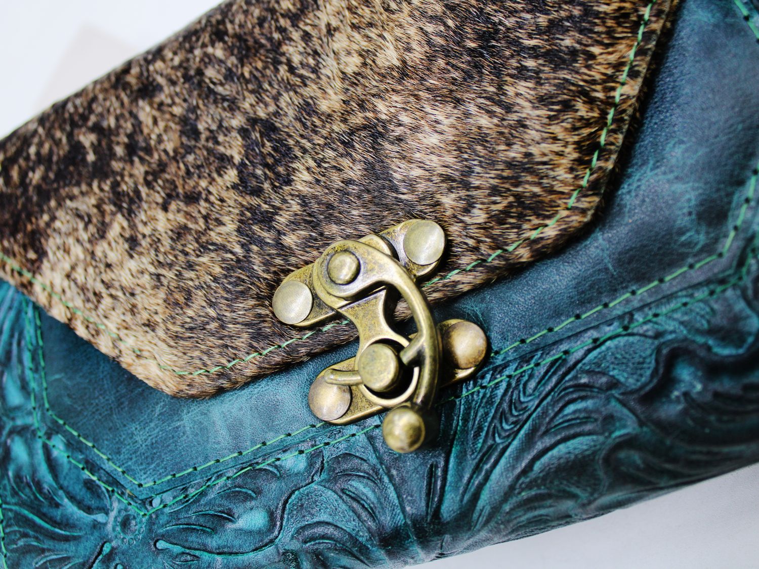 Cartera Piel Cincelada