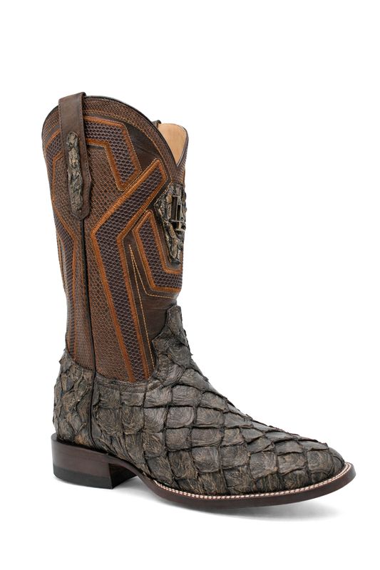 Bota Urus Pirarucú Arena