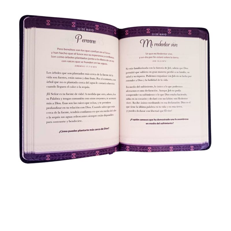 Dios Está Conmigo Siempre – Devocional para Mujeres