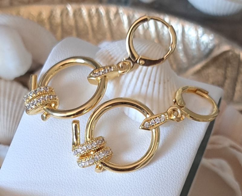 Boucle d&#39;oreille