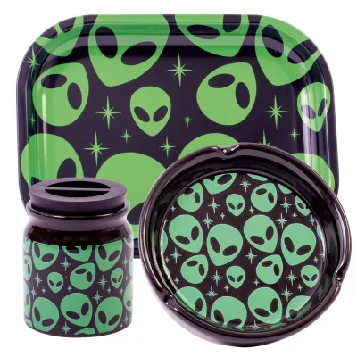 Fujima Smoking Essentials Gift Set - Aliens