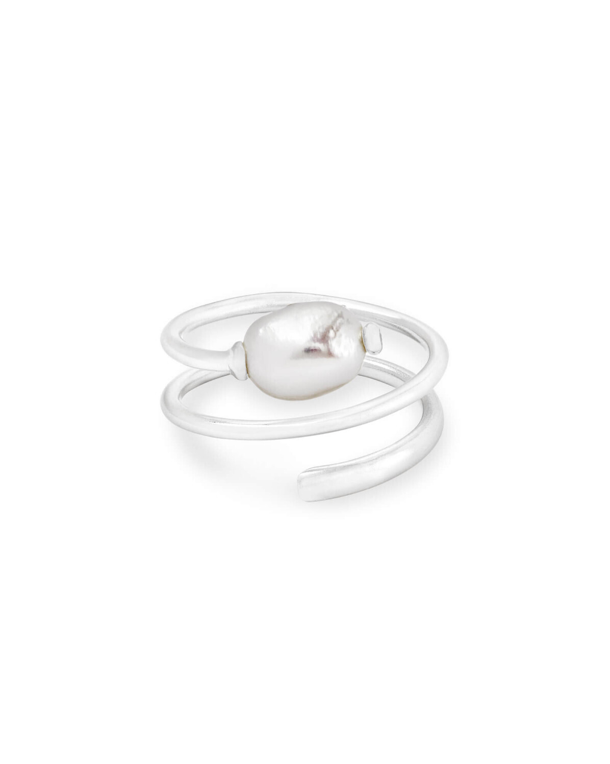 Jayla Cocktail Ring in Pearl L/XL