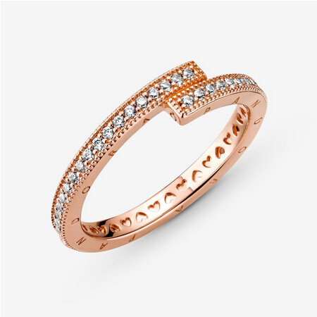 189491C01-54 Sparkling Overlapping Ring size 54- FINAL SALE