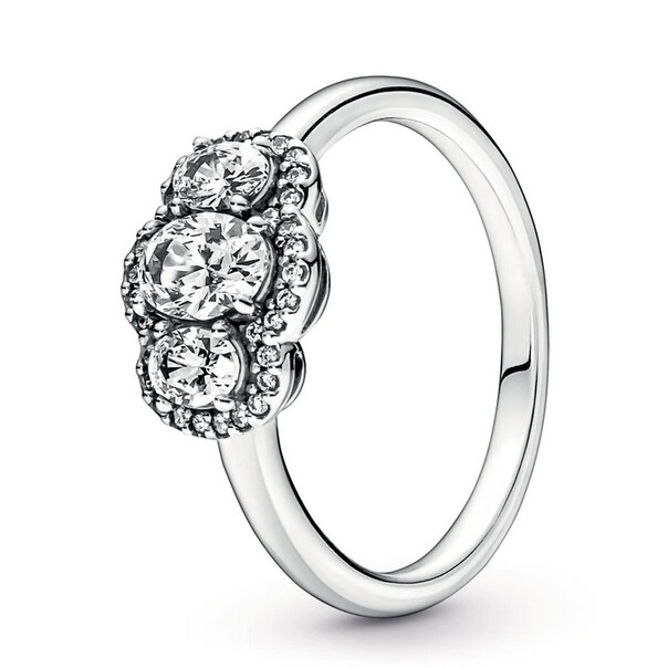 190049C01-56 Three Stone Vintage Ring