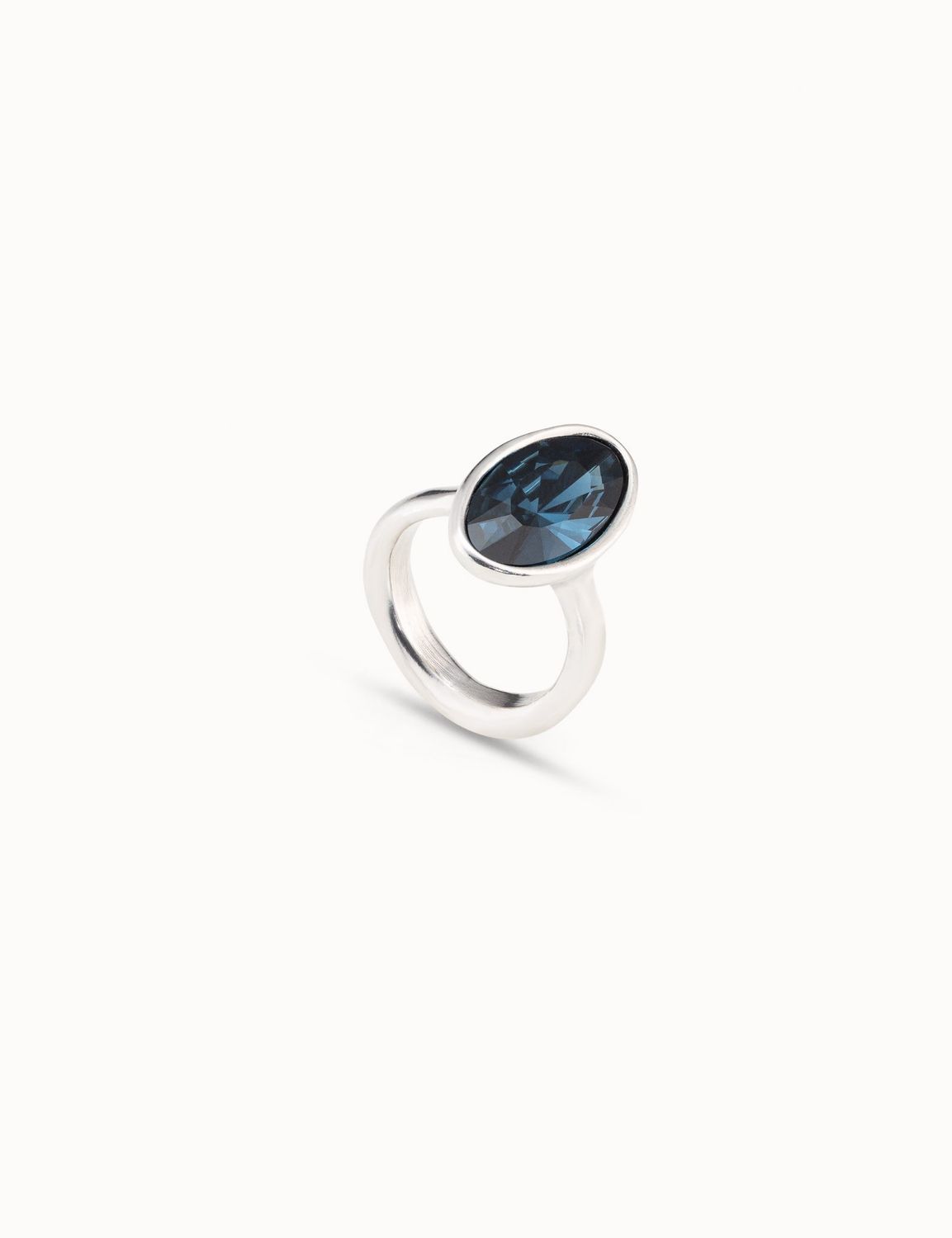 The Queen Ring