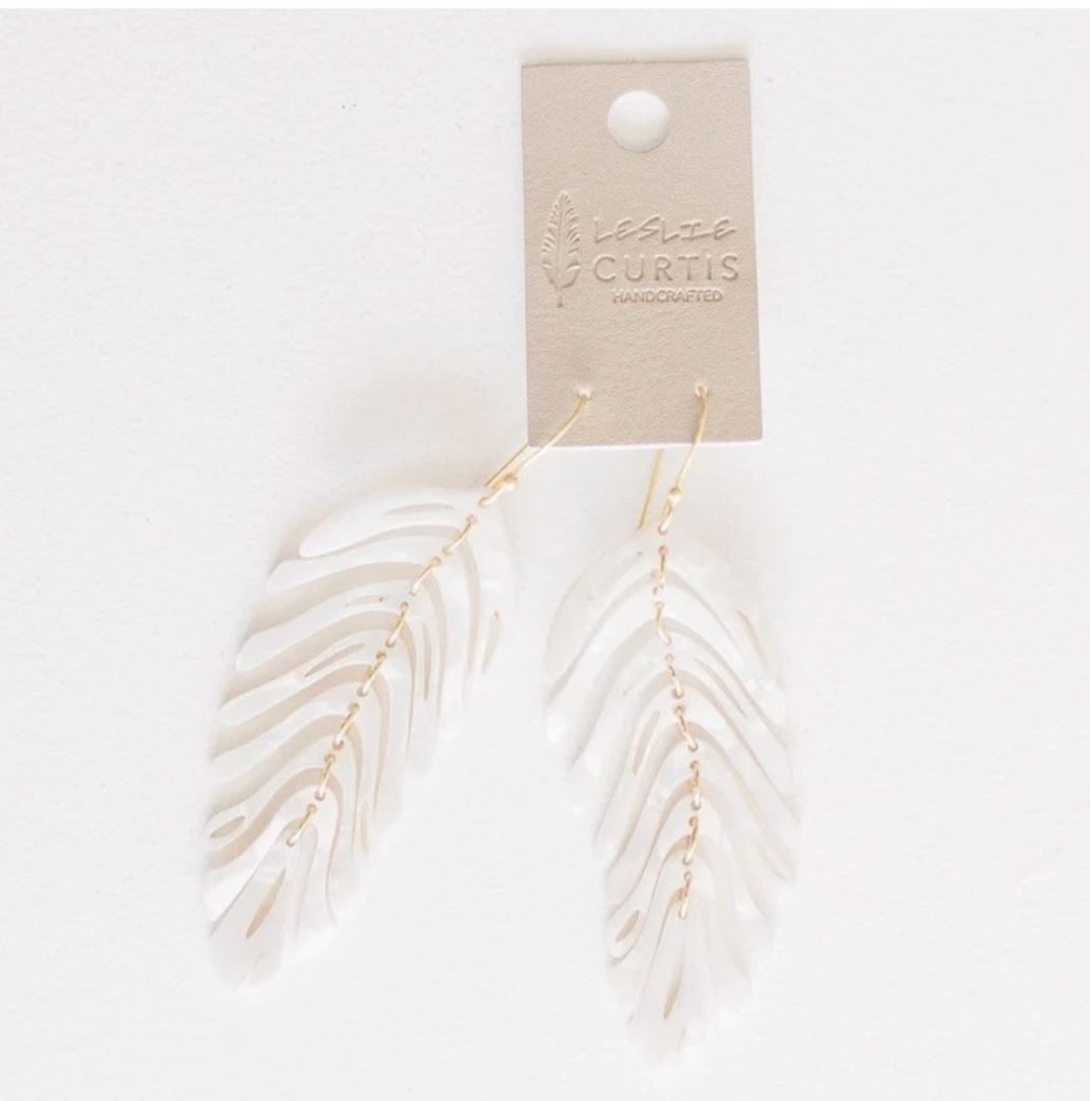 Vivian White Shell Feather Earrings 3 in