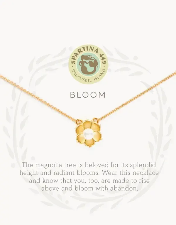 Sea La Vie Necklace Bloom/Magnolia Flower Gold