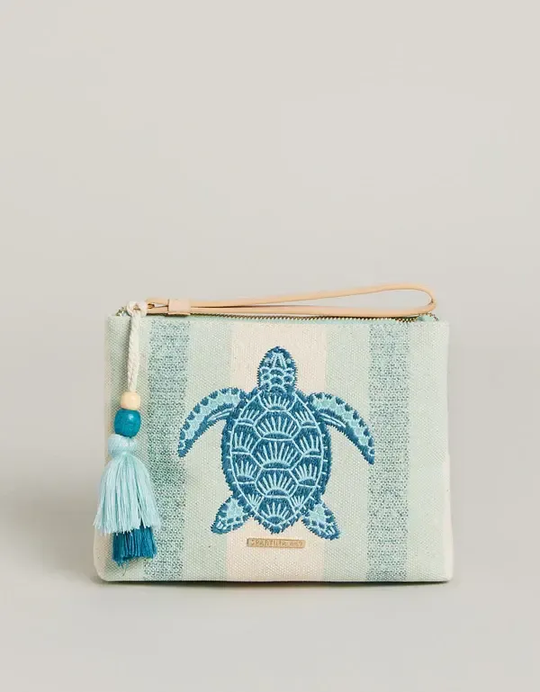 Carina Wristlet Sea Turtle