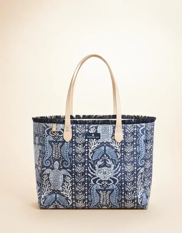 Hamilton Sea Life Beach Tote