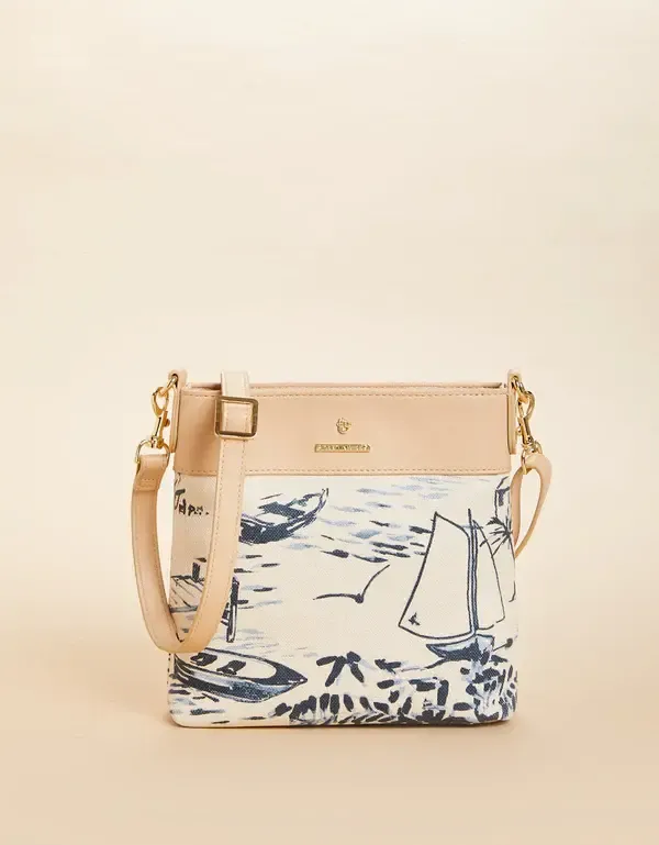 Daise Seascape Hipster