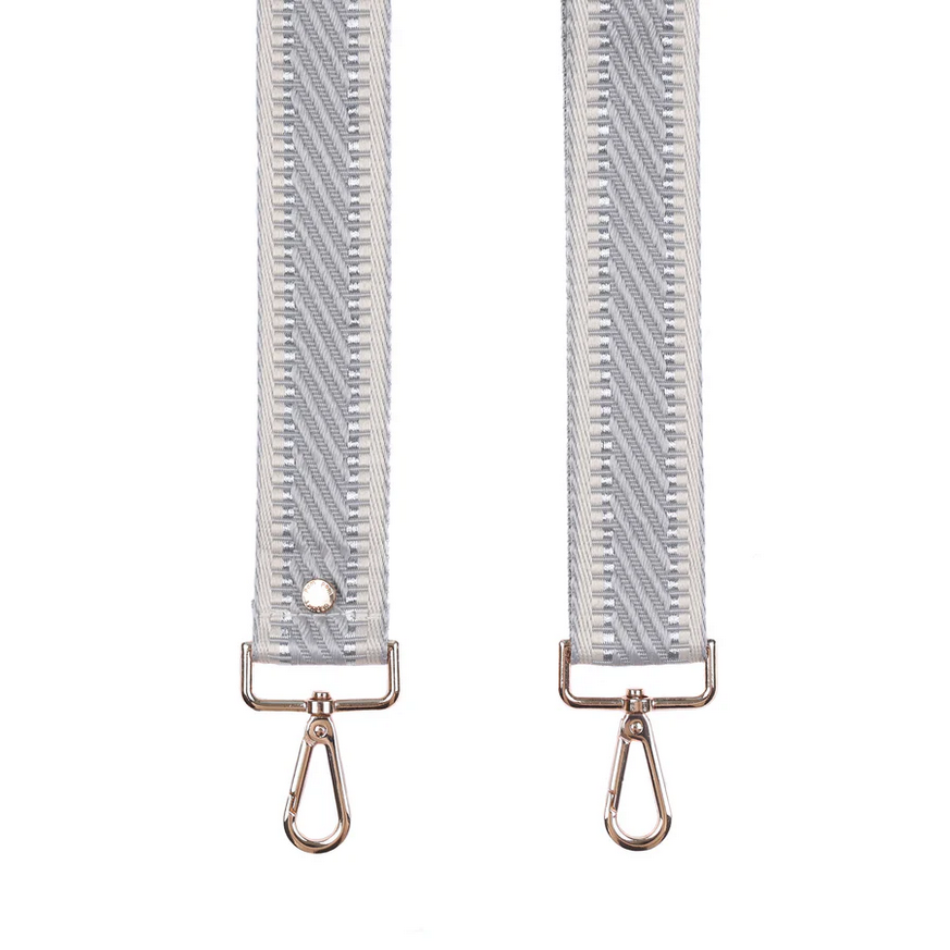 Pom Pom Strap Winter Grey Twist