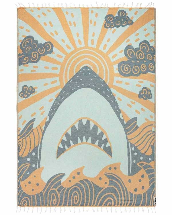 Discovery Rising Shark Turkish Beach Towel Large