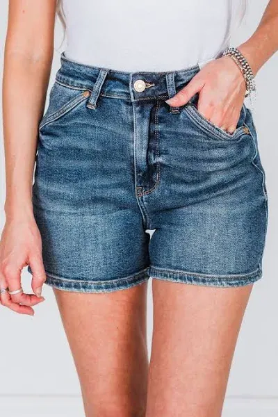 HW Shield Back Pocket Shorts 
