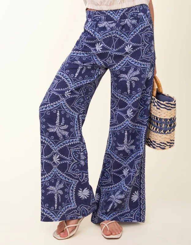 Resort Palazzo Pant OgeecheePalm Medallion