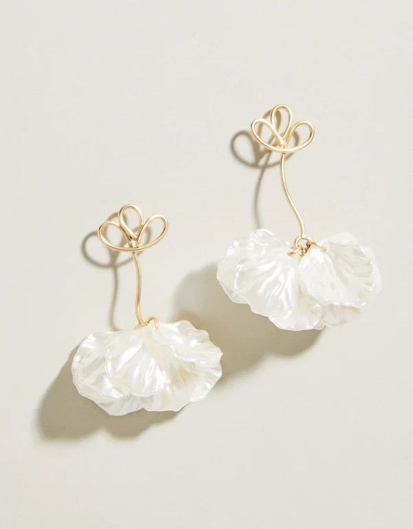 Coralla Stem Earrings Pearl Gold