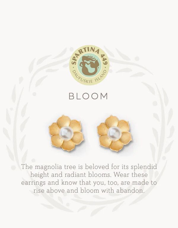 Sea La Vie Stud Earrings Bloom/Magnolia Flower Gold