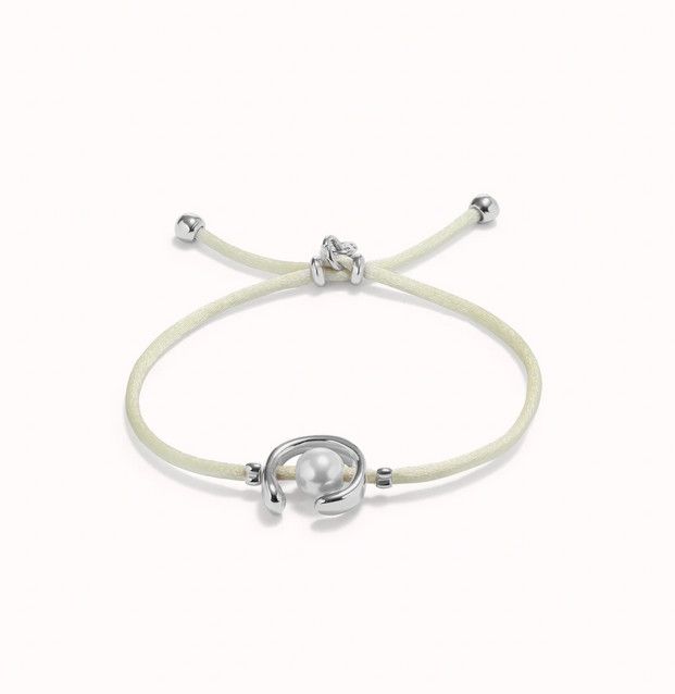 Ser Diferente Cream Cord Silver w/Pearl Bracelet