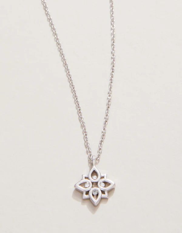 Sea La Vie Necklace 18'' Never Give Up/Lotus Silver
