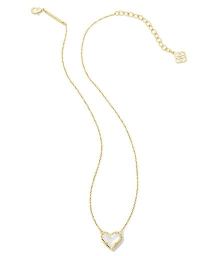 Ari Heart Short Pendant Necklace Gold Ivory MOP