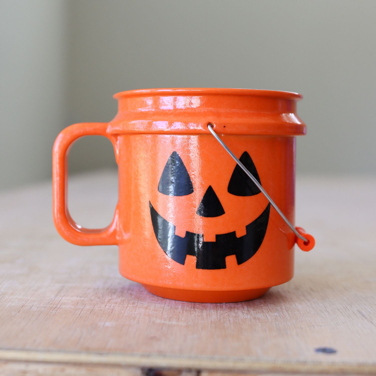 Bucket Mug - &quot;Trick or Treat&quot;