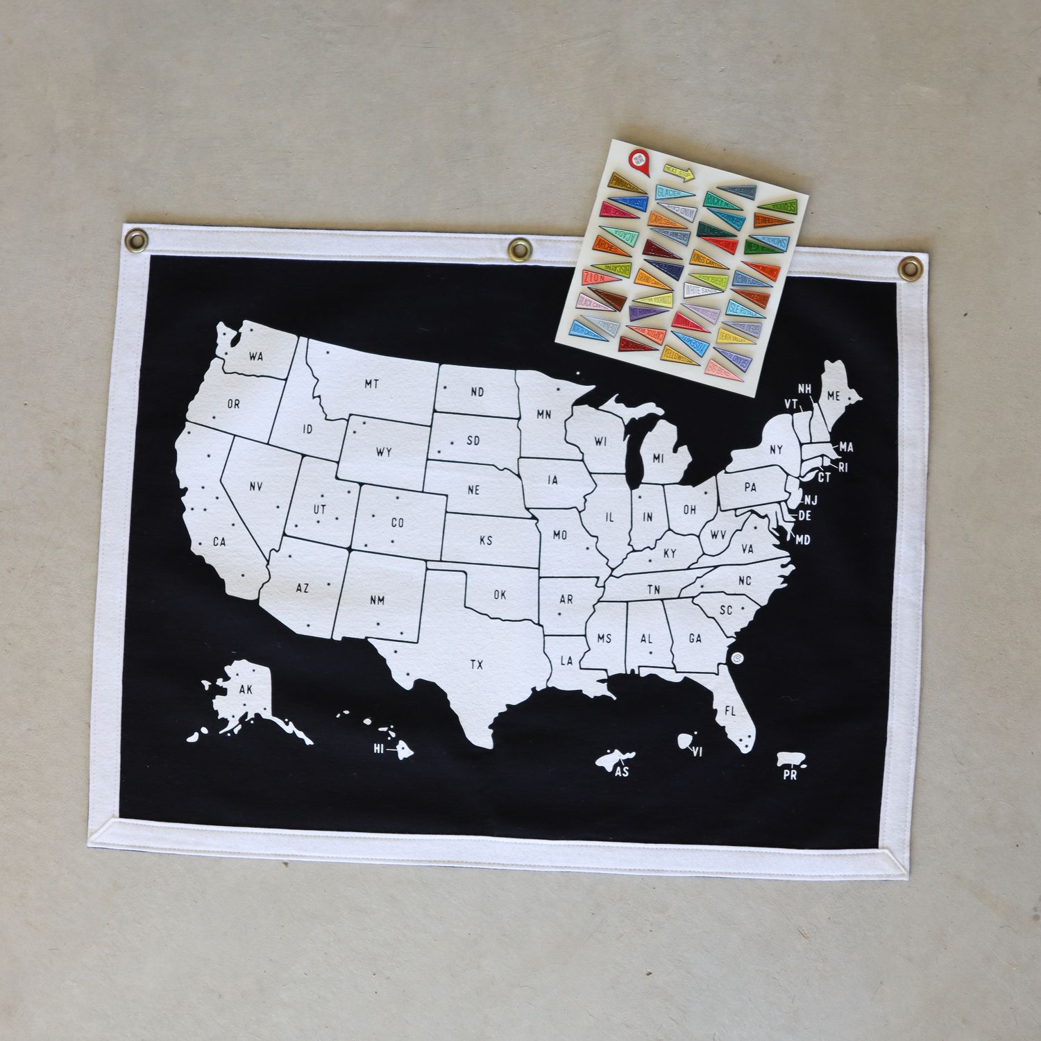 National Parks Felt Map+Pins(Black)