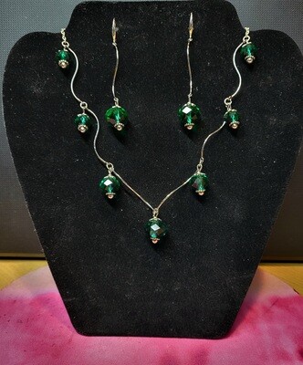 Handmade Green Crystal Glass Necklace Set