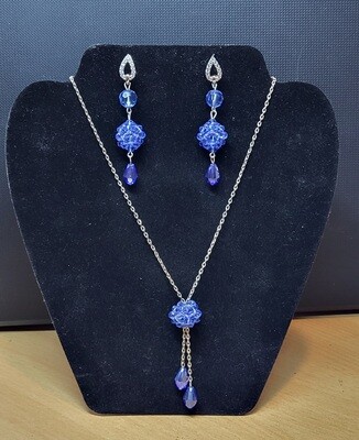 Necklace Set Nickel Free with Blue Crystal Glass Beads.