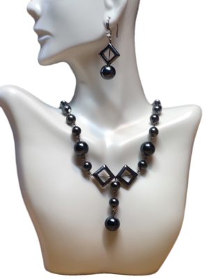 Necklace & Earrings Set with Dark Gray Color Hematite and Pearls