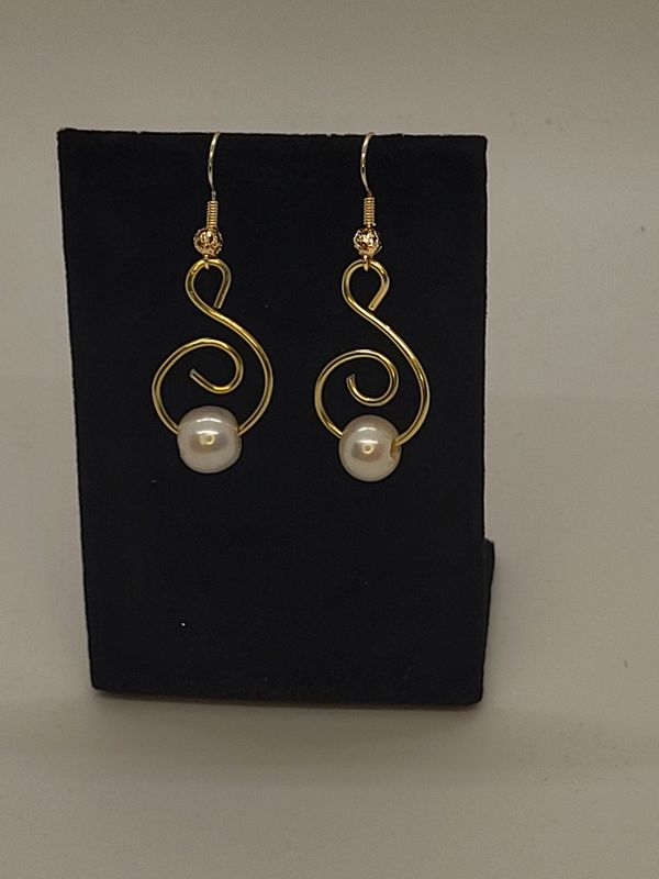 Swirl Wire with White fresh water Pearls Earrings