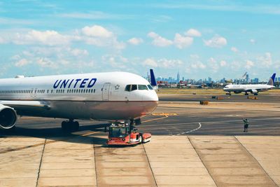 ✈️Newark Liberty International Airport, NJ 07114