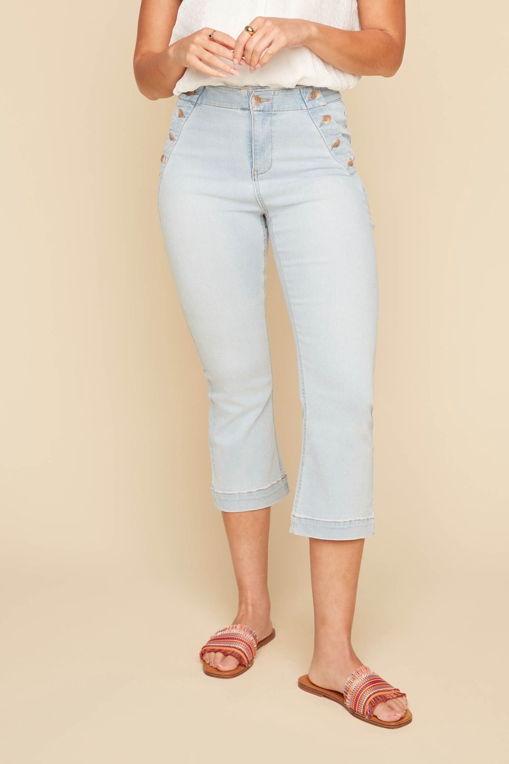 Button Detail Jean