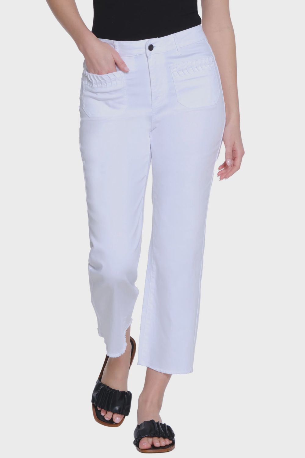 Crop Pant w Ruffle Pocket Detail