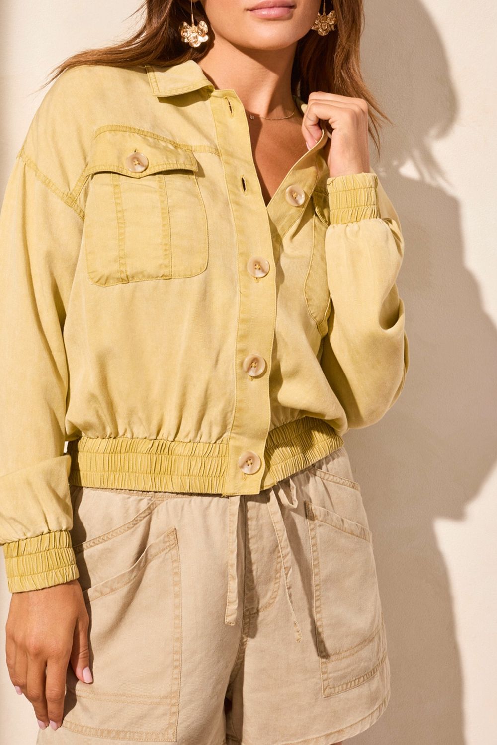 Casual Jacket w Elastic Waistline