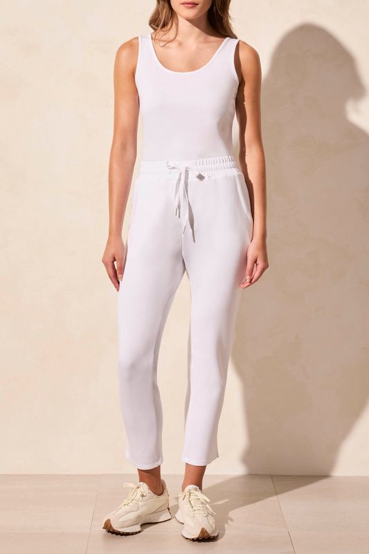 Pull On Capri W Side Slits